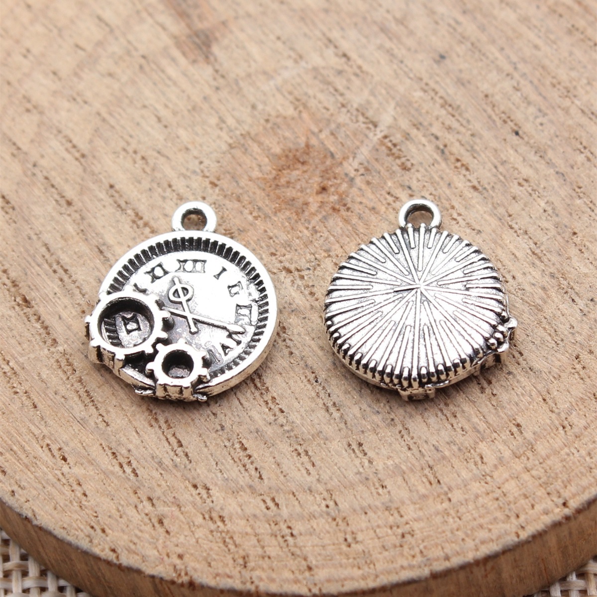 WYSIWYG 10pcs 16x14mm 2 Colors - Vintage Fashion Words ulasan dan harga