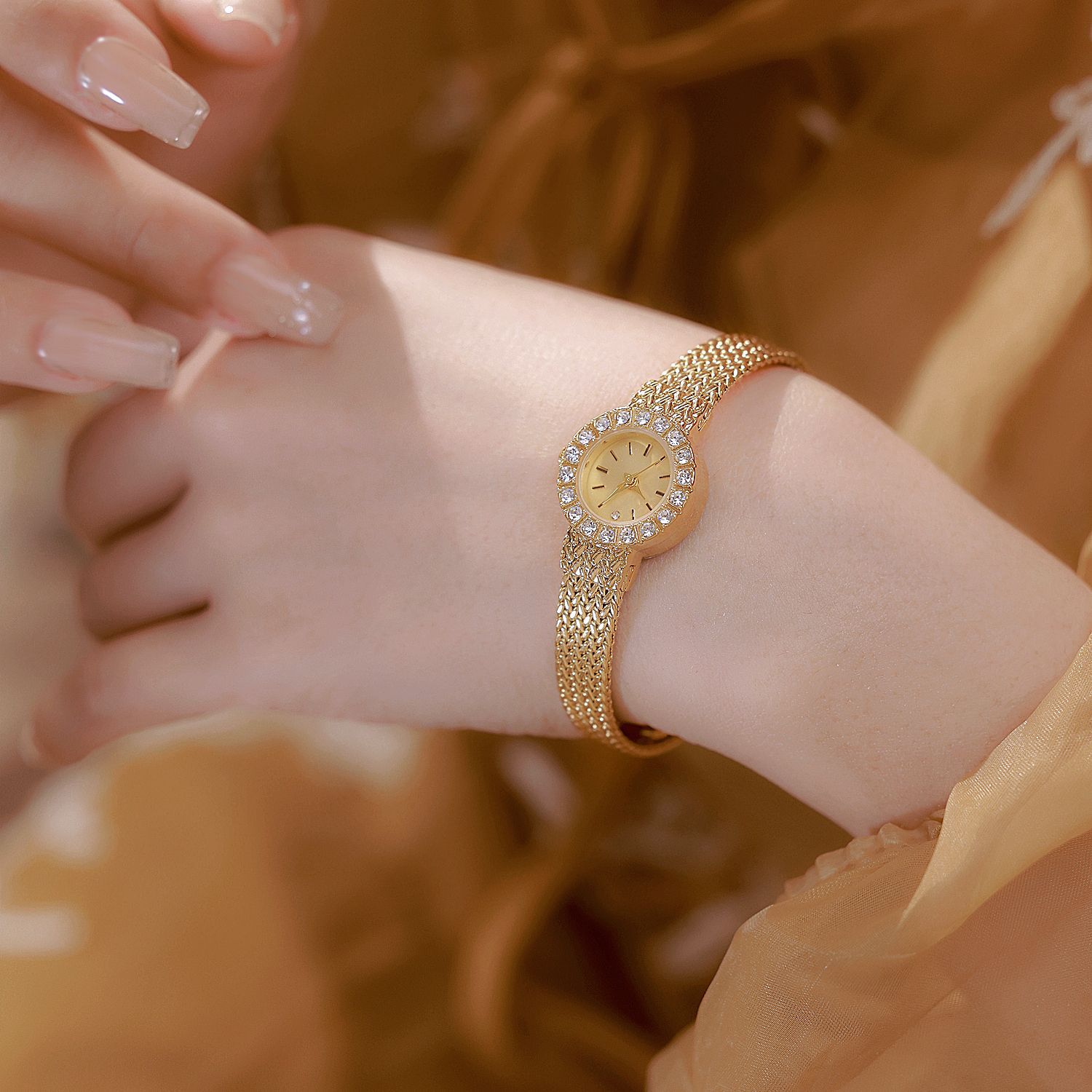 Vintage Women's Wristwatch Lux - Vintage Fashion Watches ulasan dan harga