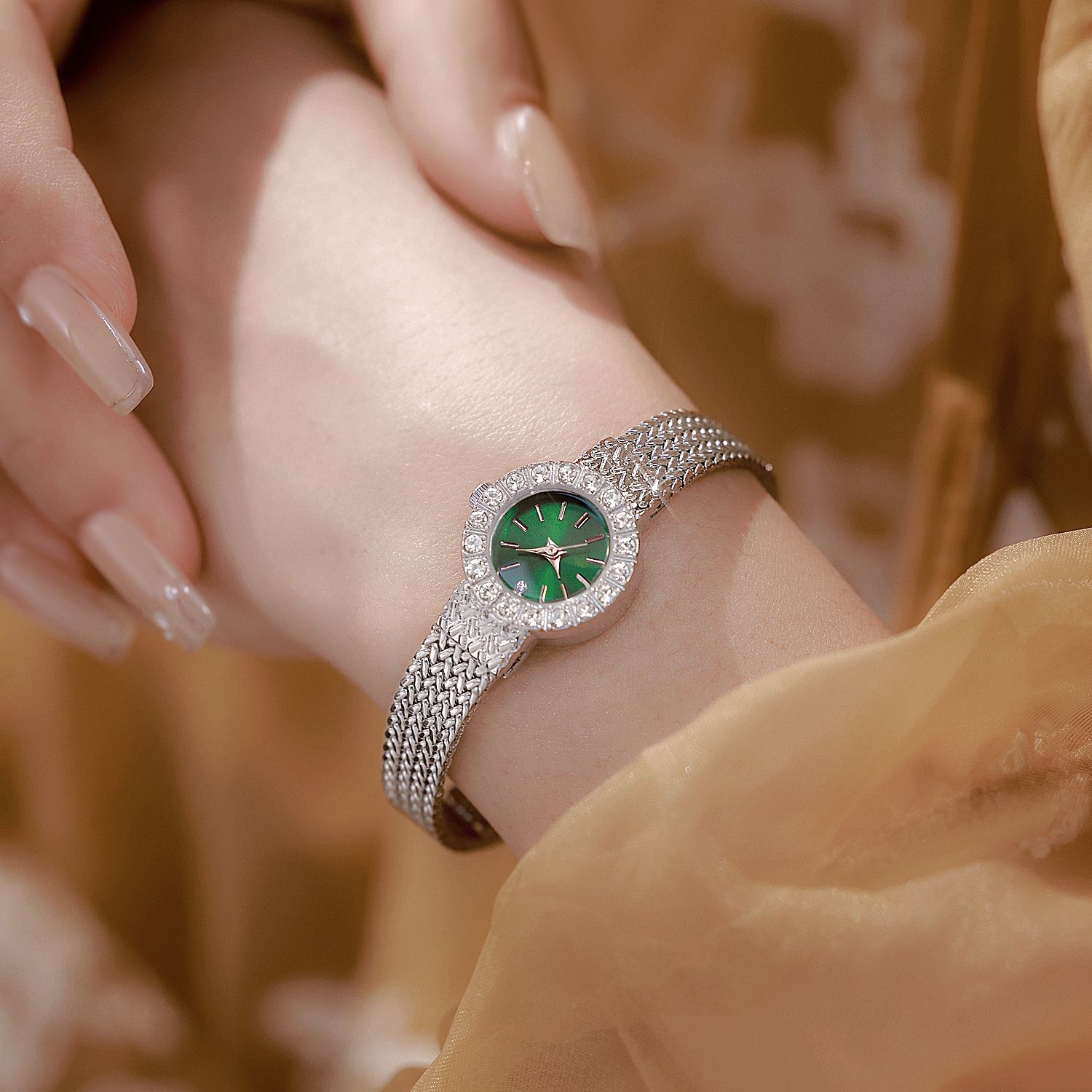 Vintage Women's Wristwatch Lux - Vintage Fashion Watches ulasan dan harga