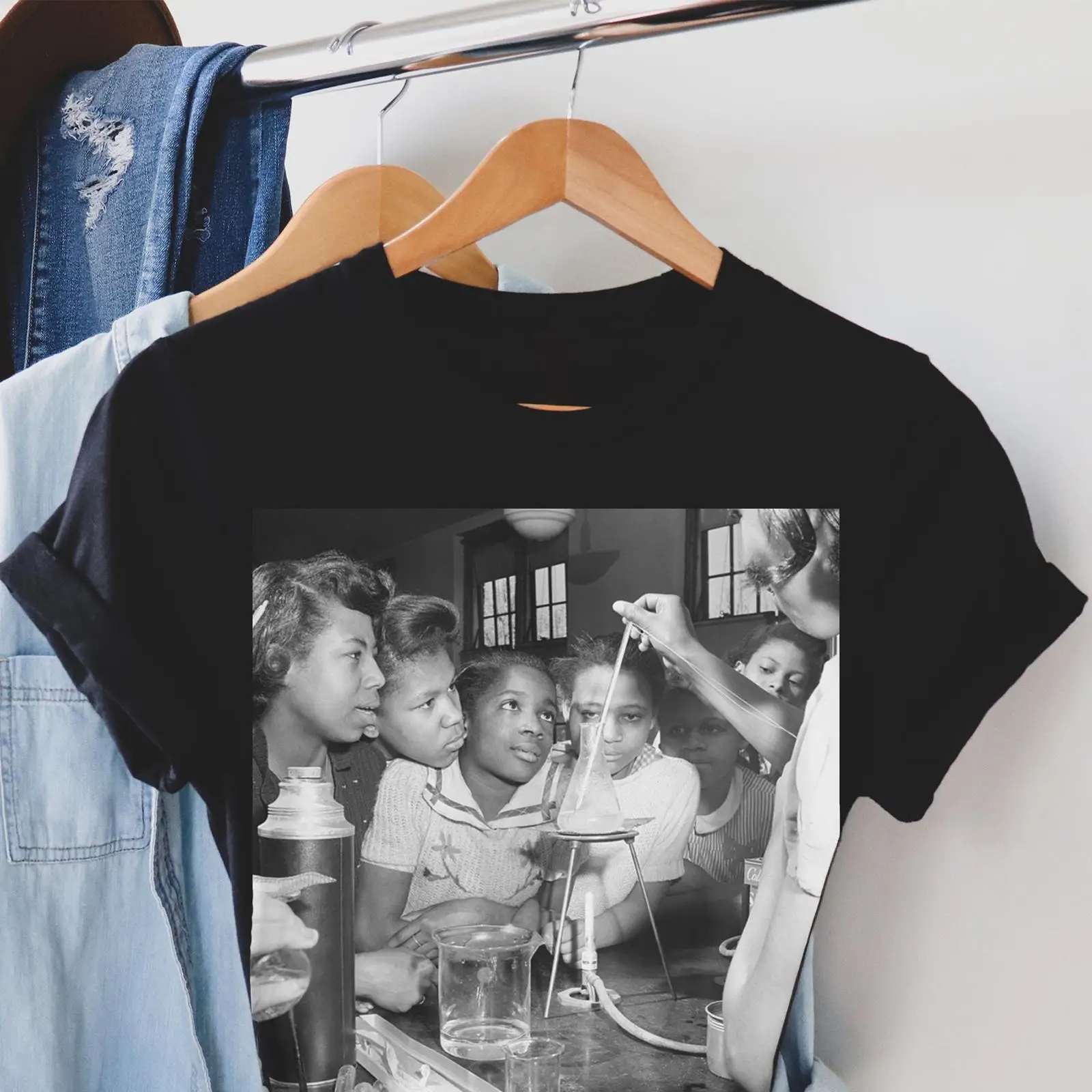 Black Girls in Science Class T - Vintage Fashion History ulasan dan harga